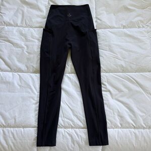 Black Beyond Yoga Leggings